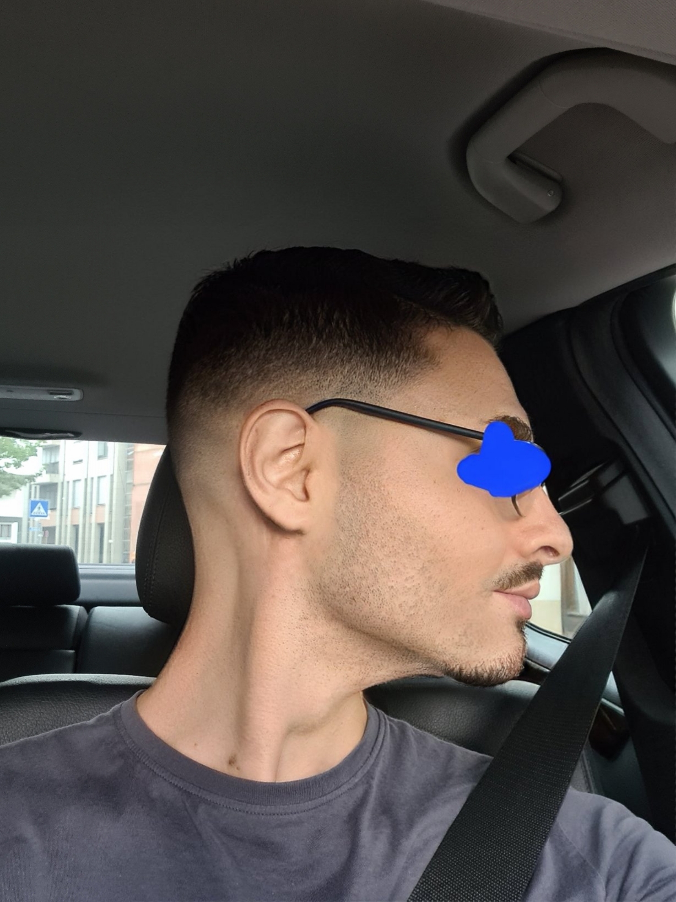 FaceApp 1659474279783
