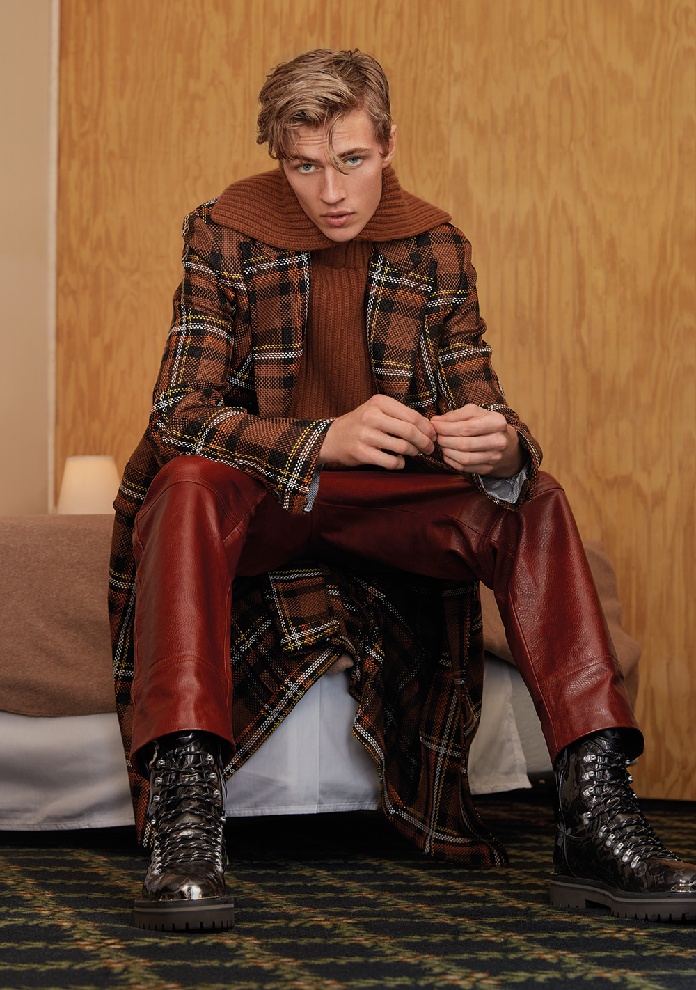 Lucky blue smith LOOK 11 080 2162574454