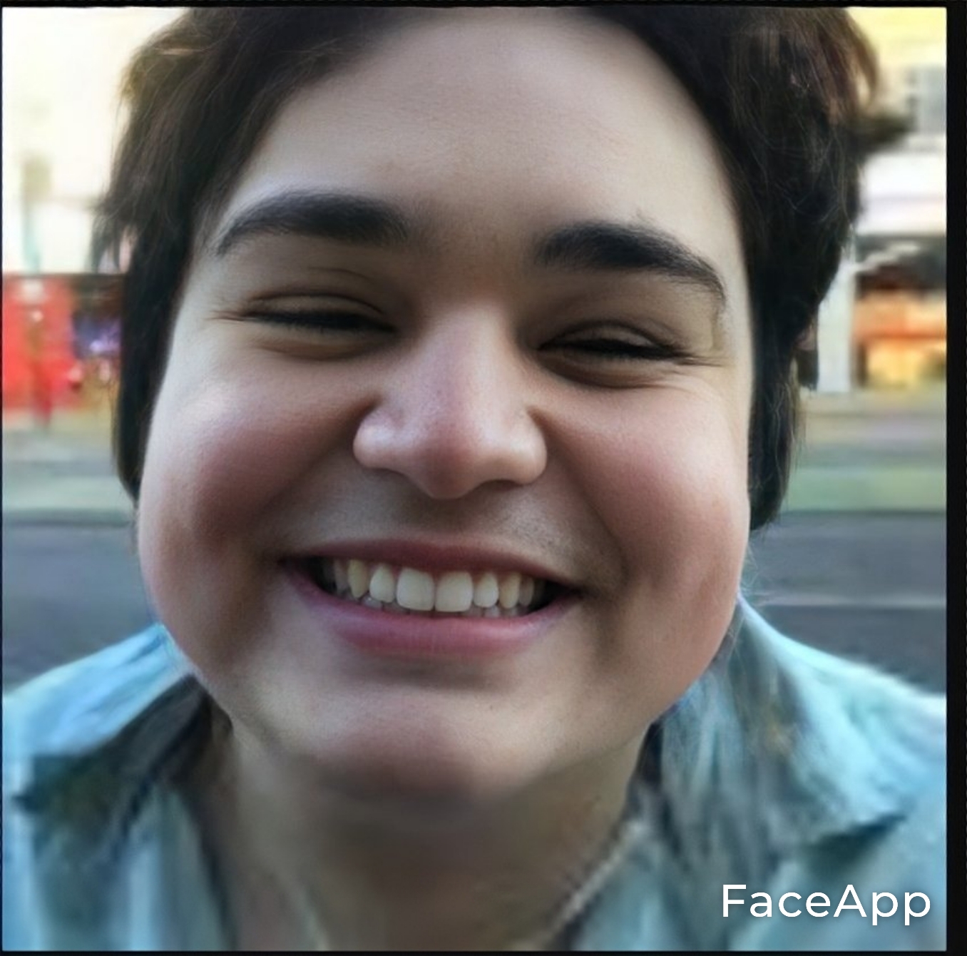 FaceApp 1659645736090