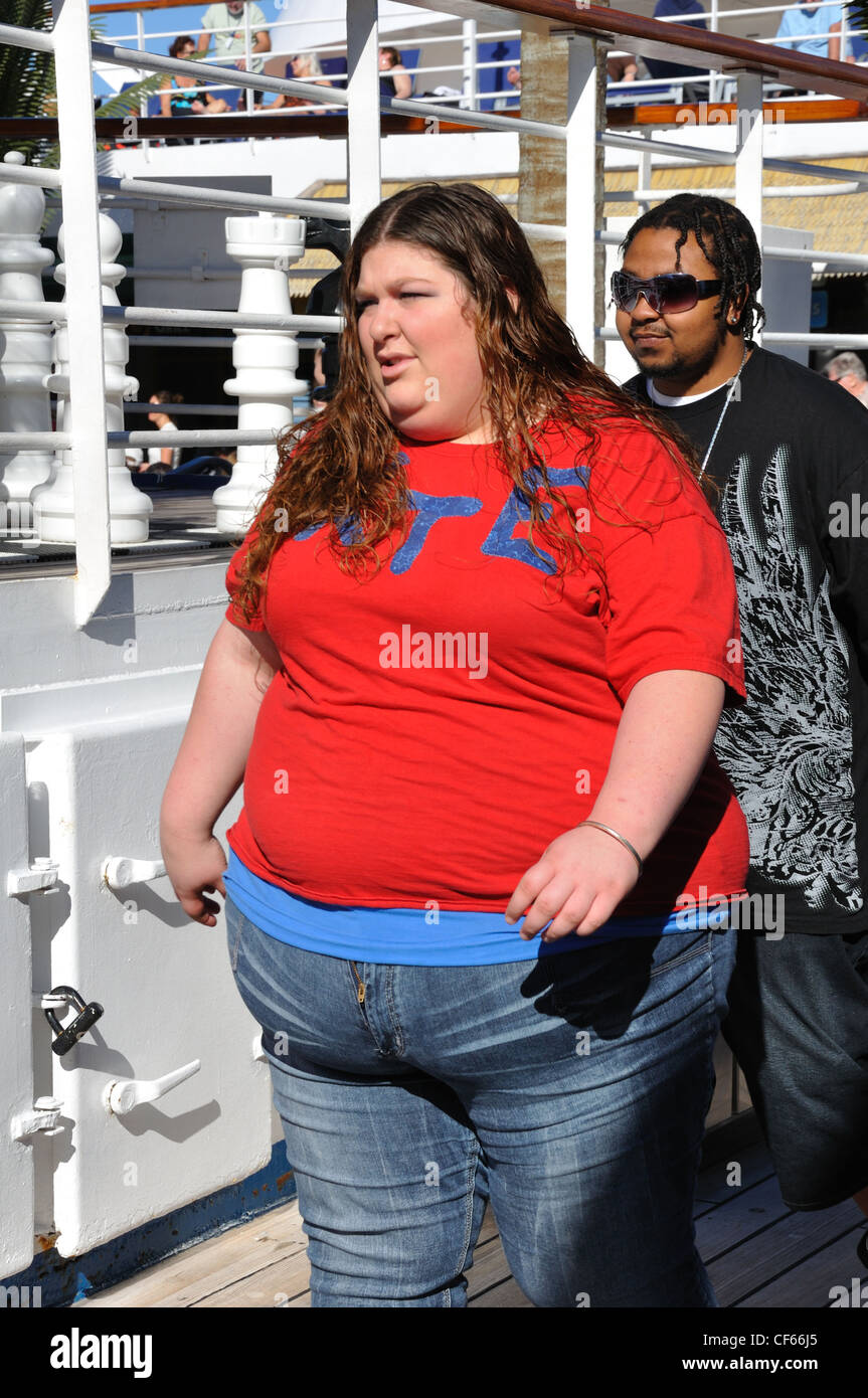 Obese woman on cruise ship CF66J5