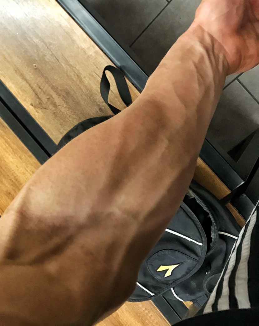 98864600 D092 4A5E ADF4 76AEDA91F283