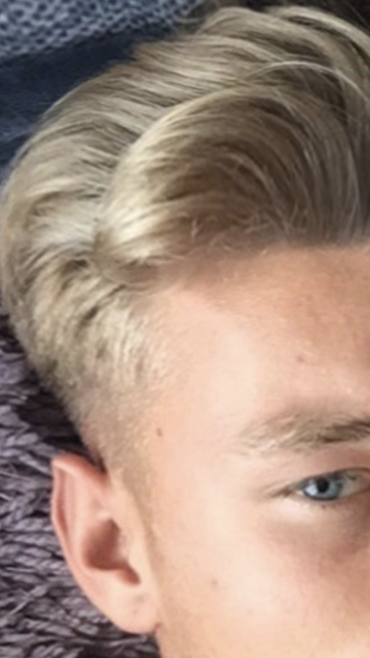 E5951559 B5A0 4352 9AB0 4262DBF552EC