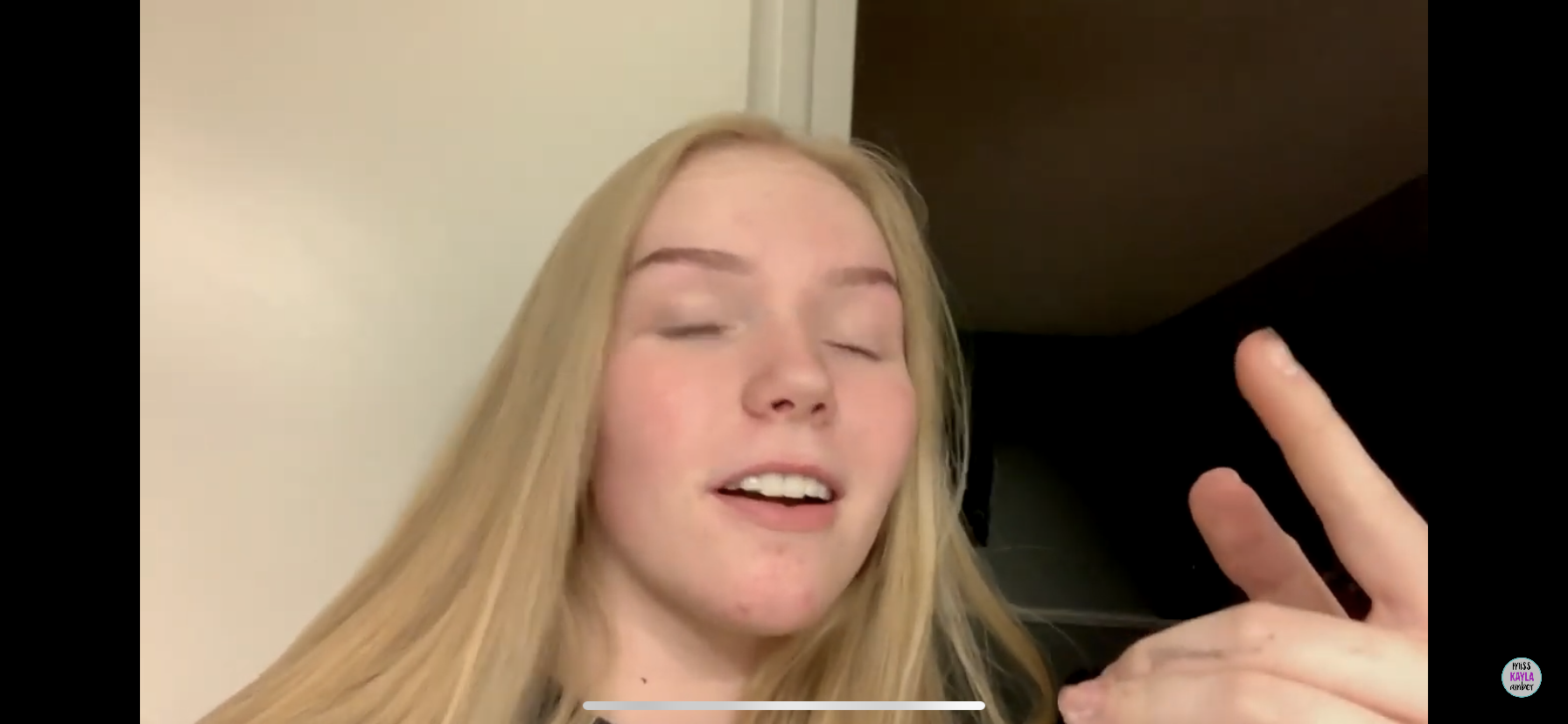 CA2468F3 9DD3 4E16 8489 89332ED41AF2