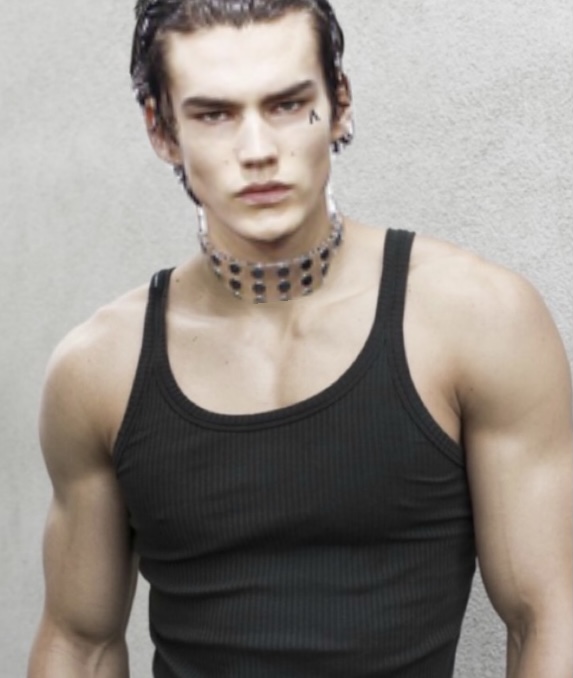 AC8C3065 463F 487C A425 6A8648434D3B