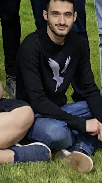 B5063333 2454 4F9B 9793 BD4ADB4ABA42