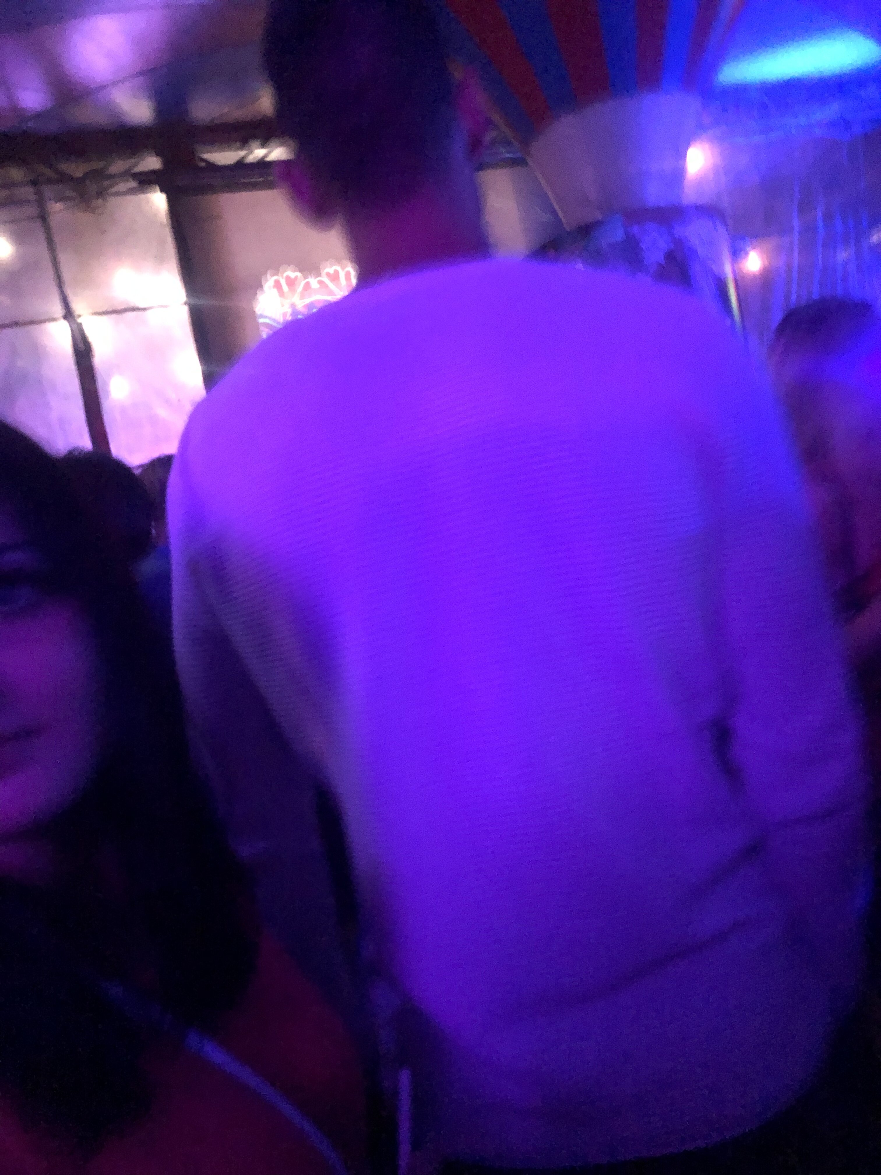 41B5BA0A FC3C 4B92 8370 DEBEED70CDAB