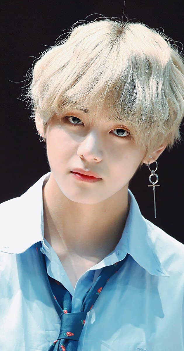 MV5BMjUyZGRlZGUtMjU1OC00NjJjLTk0MWQtN2RjZTYzYzgxZjVhXkEyXkFqcGdeQXVyMzM4MjM0Nzg V1 UY1200 CR