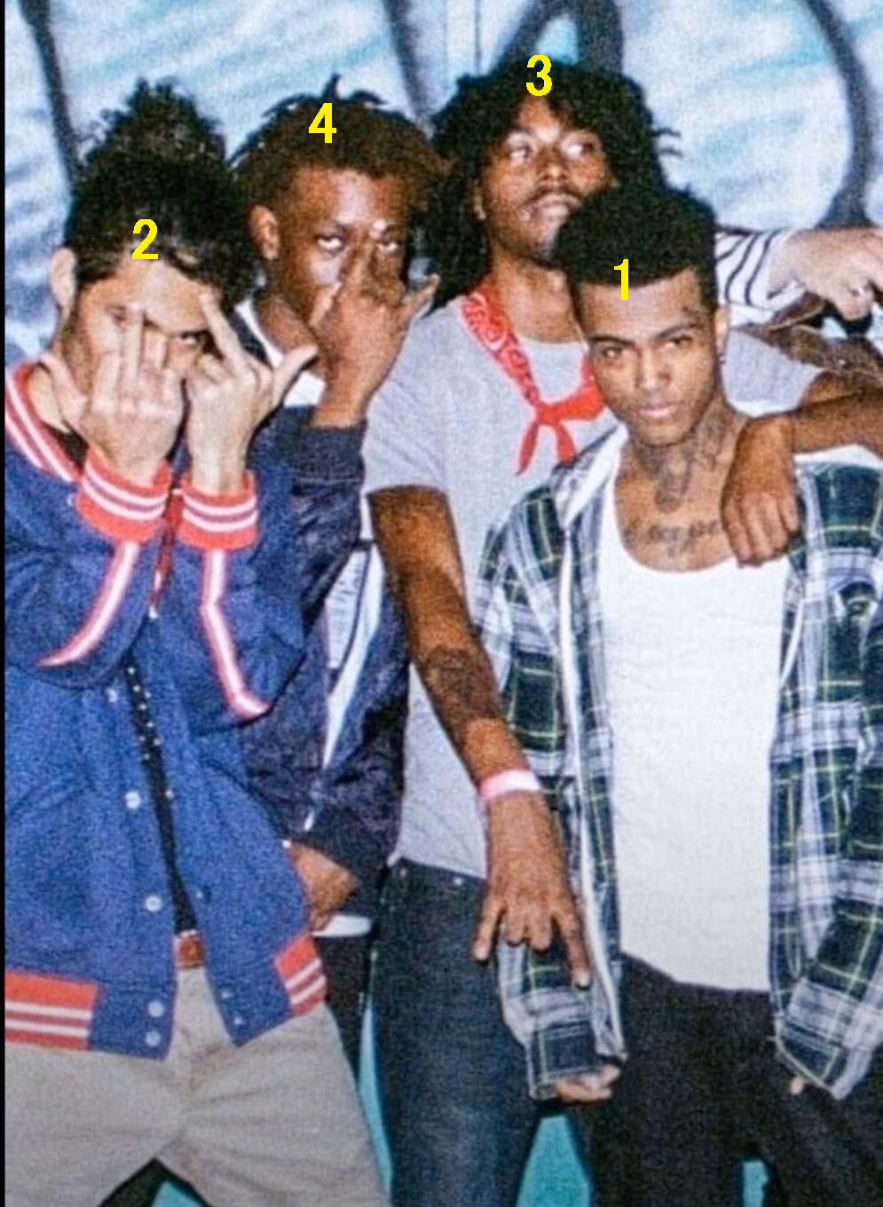 1663111960399