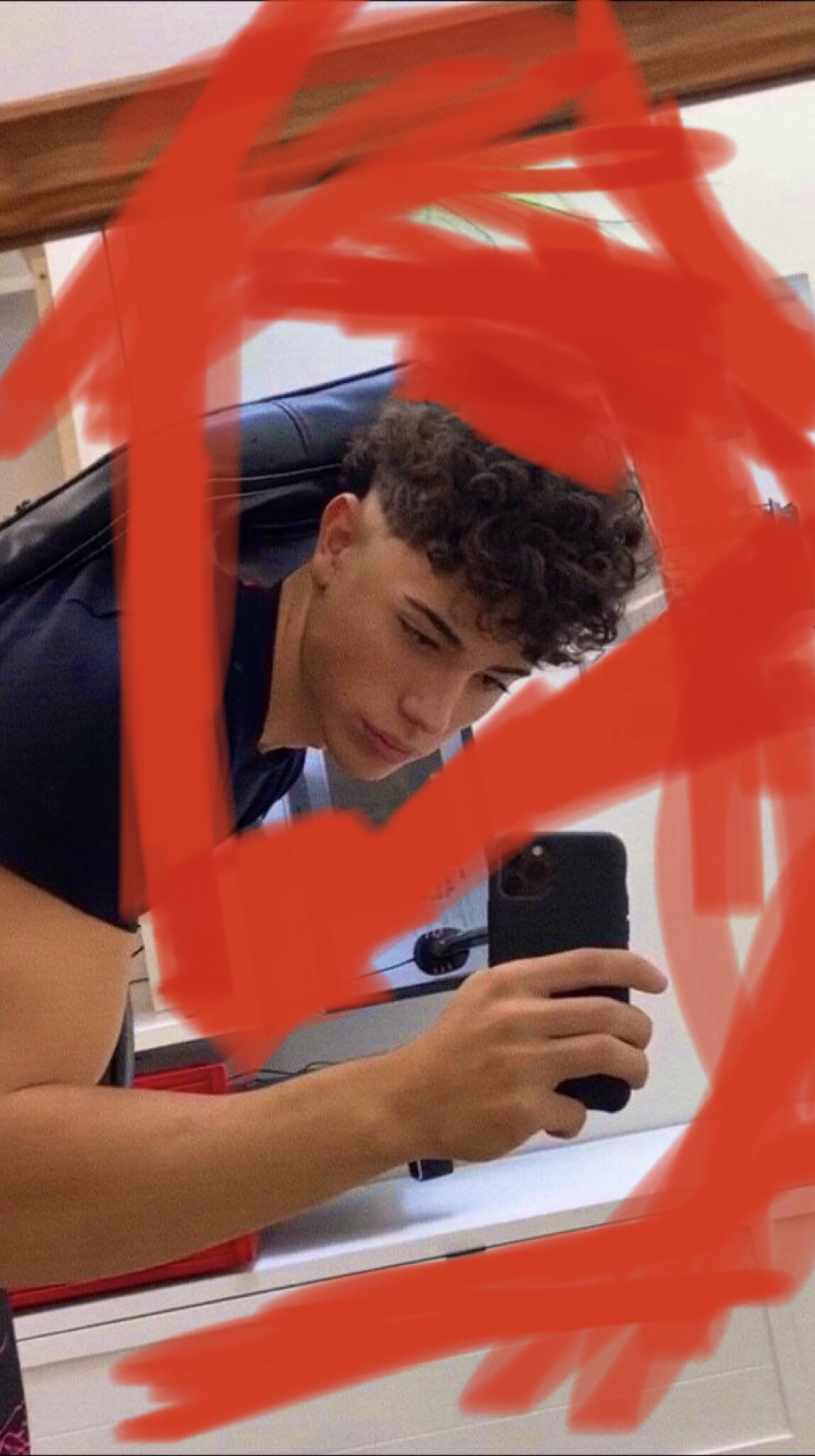 EA66537C B500 46BE A68C A6A419C456B3