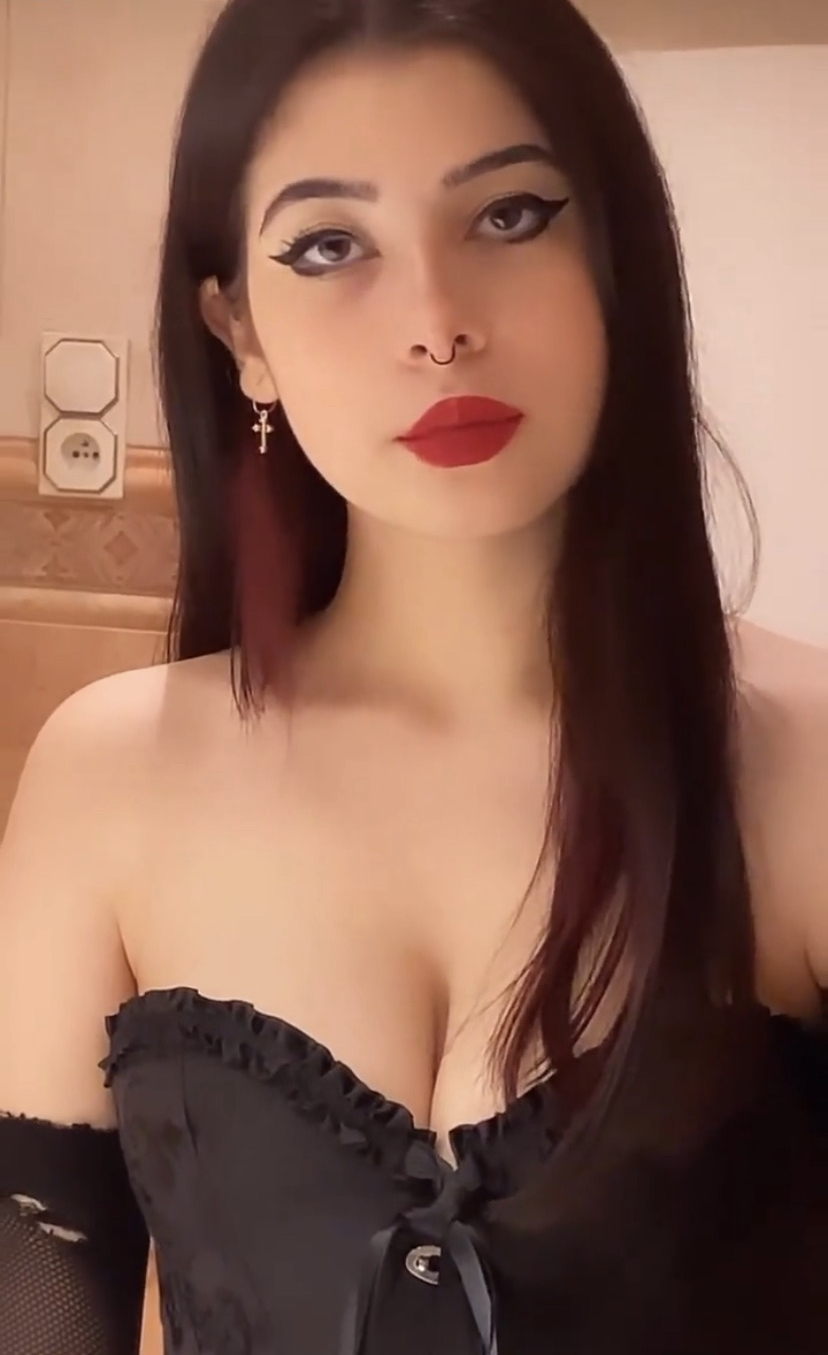 65E0C073 D5C1 4147 A582 11A2125B2BBA