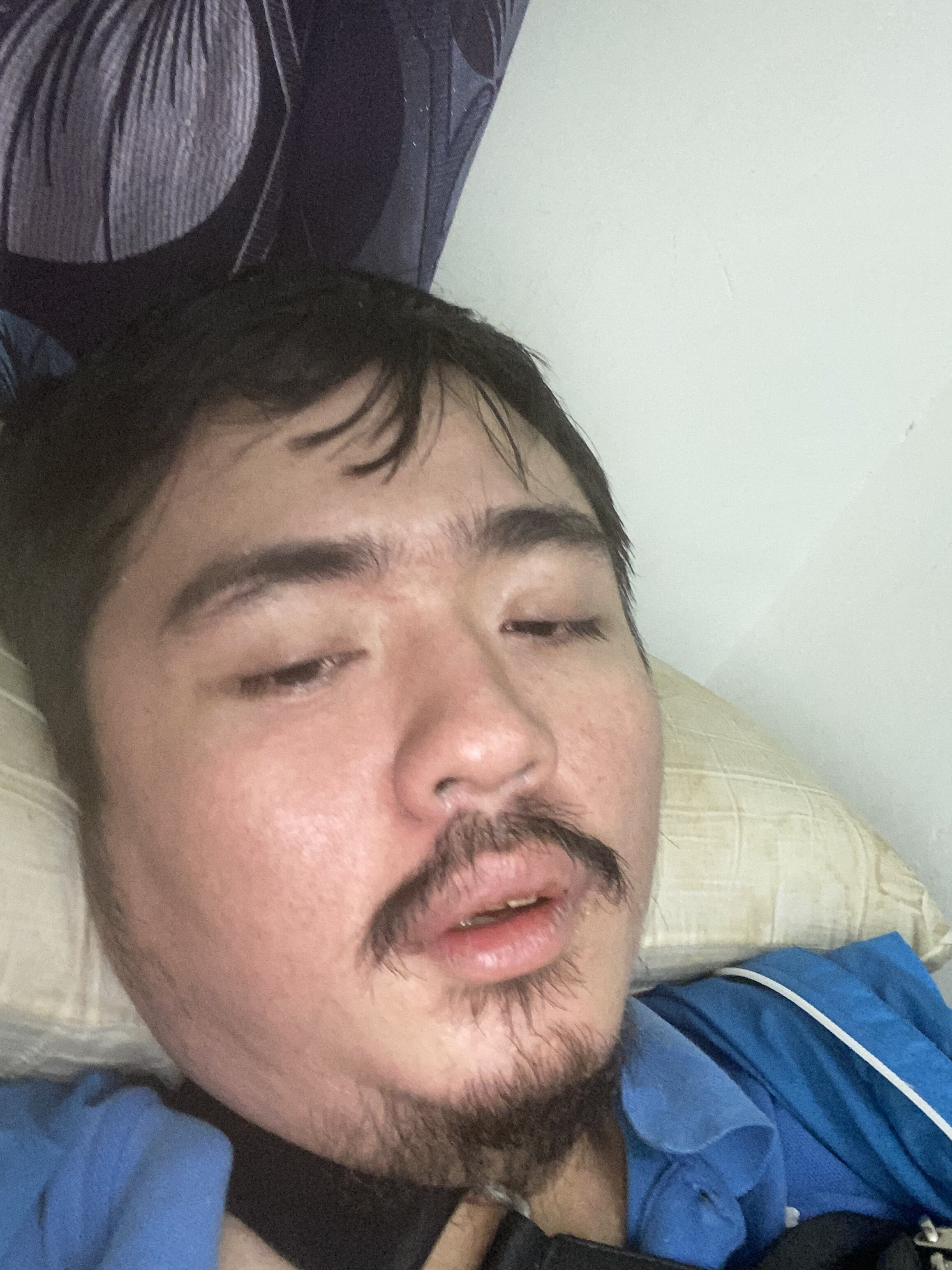 5DA437E2 16F4 4E48 B445 C182F2FF823B