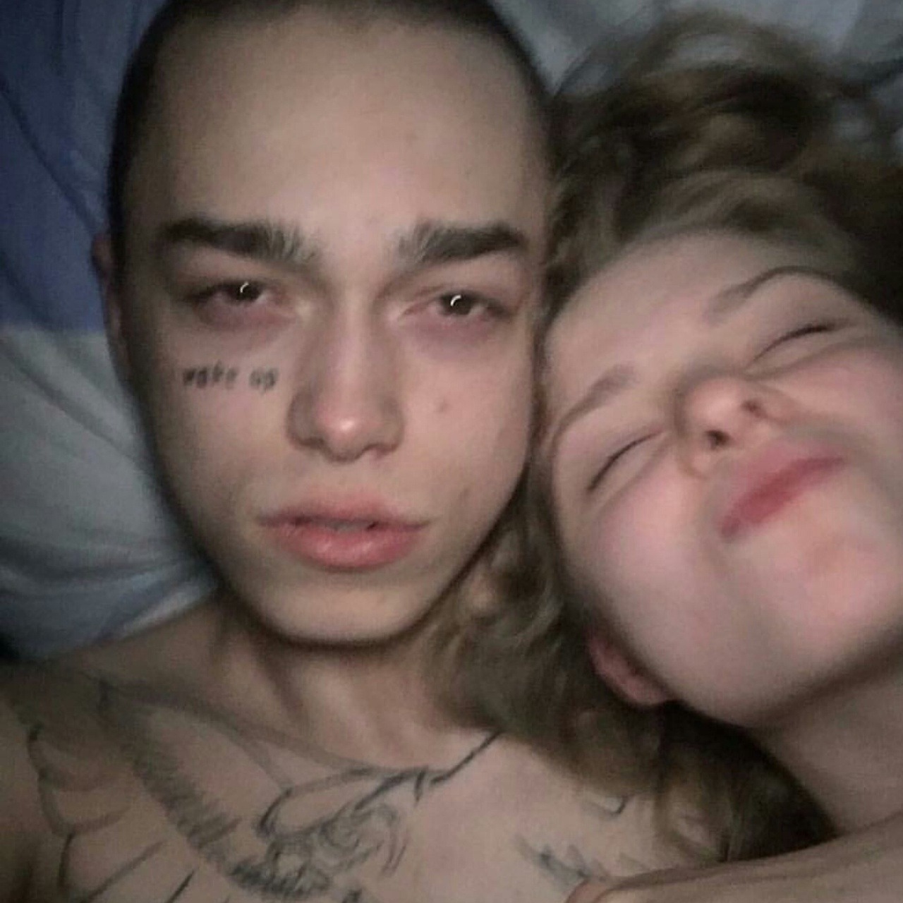 Tumblr ovd17zQrzo1v0anddo2 1280