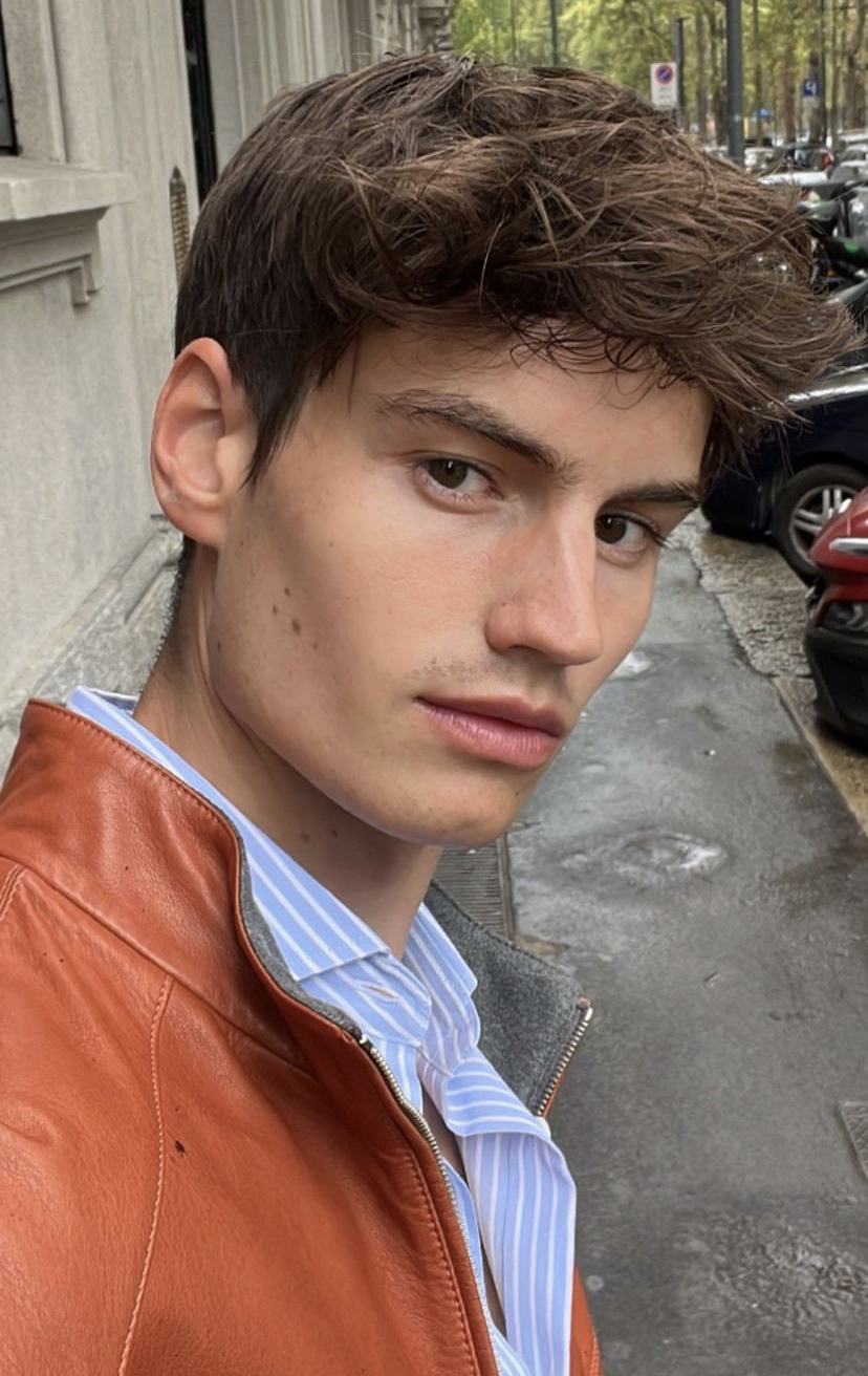 421F03EE 7FBB 4DA4 88CB BDE06B88D247