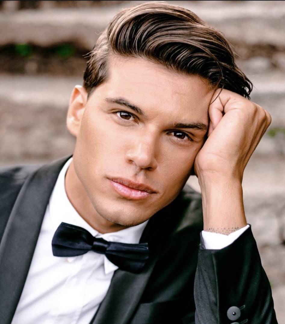 62A9BBBB 826C 4EF4 A140 E371F7C14EBD