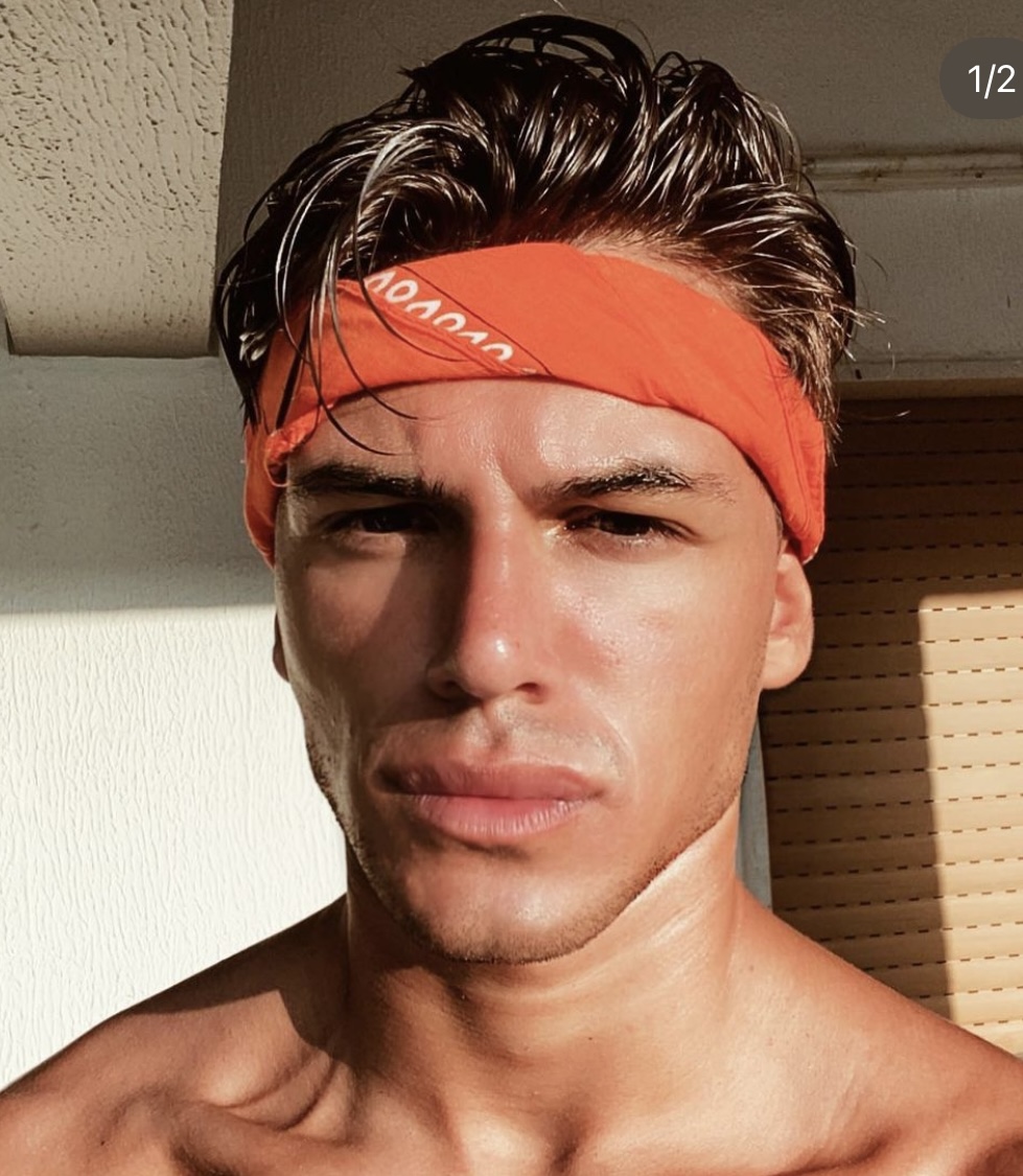 6C040EE0 2CF2 420E 940E 622E8DF5B327