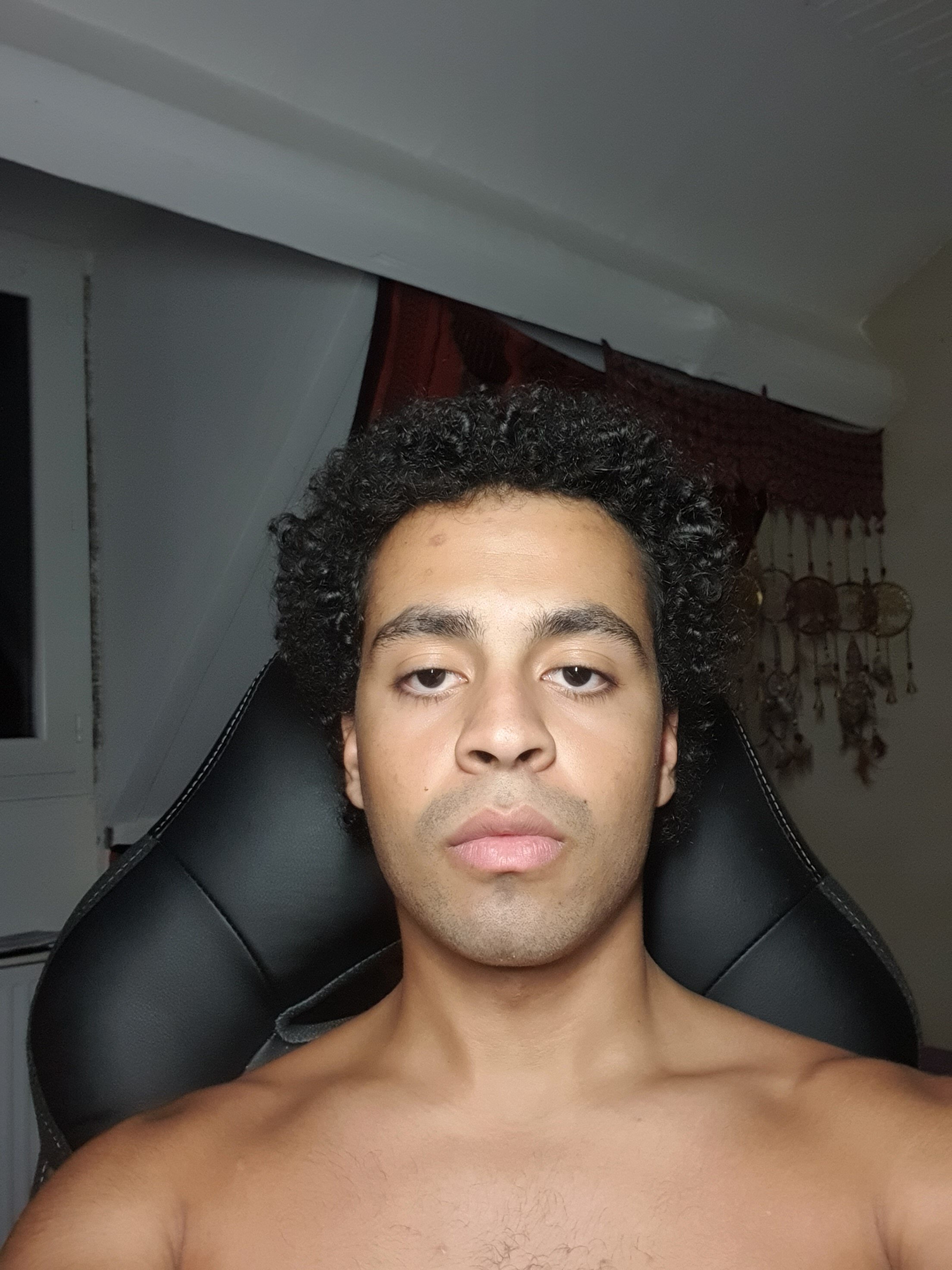 Visage Aucune Chir   280922