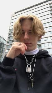 1664495299694