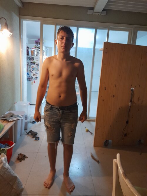 0ade10e9-a27d-40a9-ba62-271a7d07fbf2.jpg