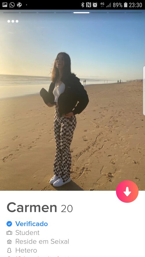 Screenshot_20220926-233015_Tinder.jpg