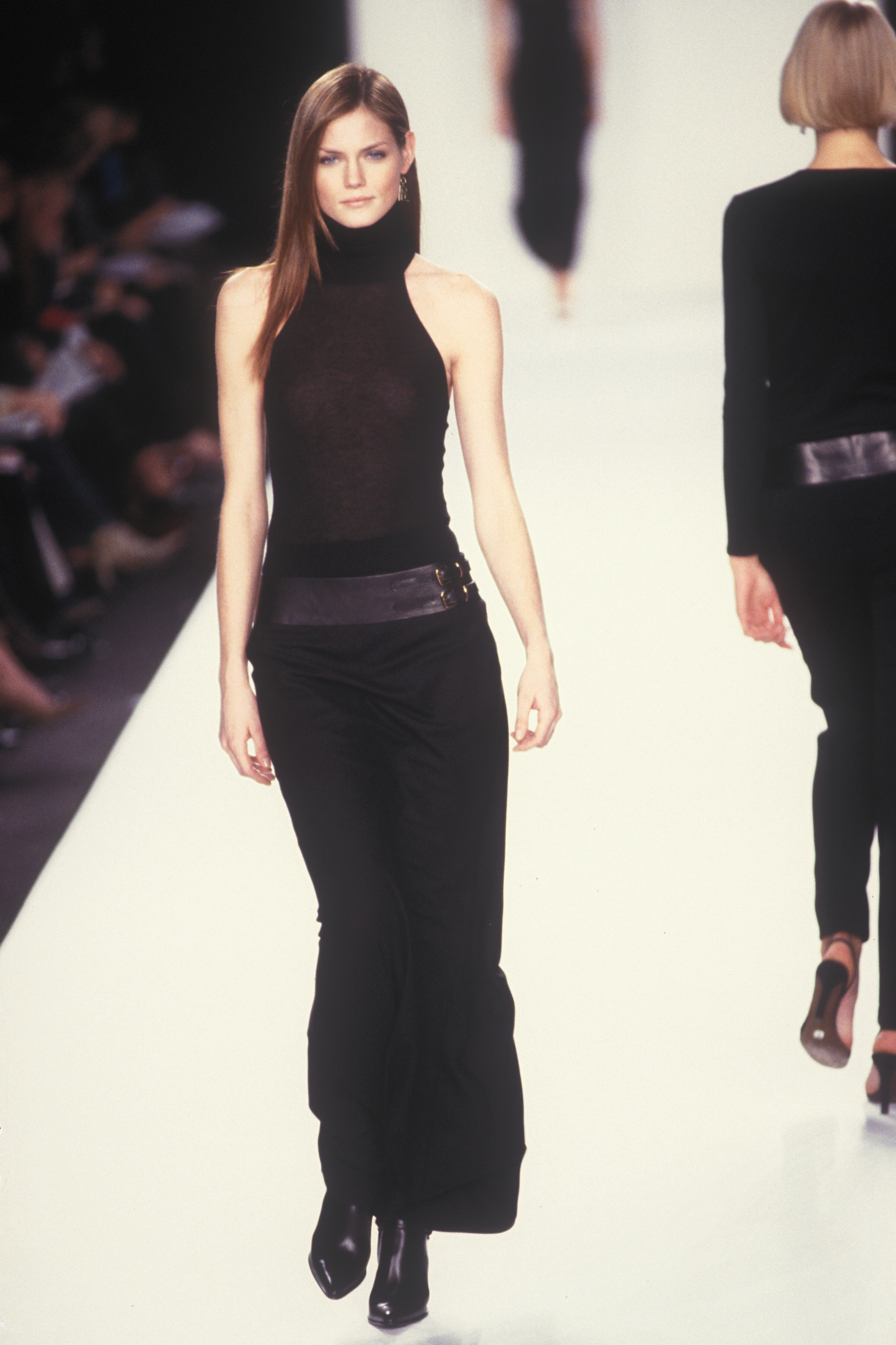 36823281 RalphLaurenFall2001583ee0bb7ea2997f095f51d18f21cdba0