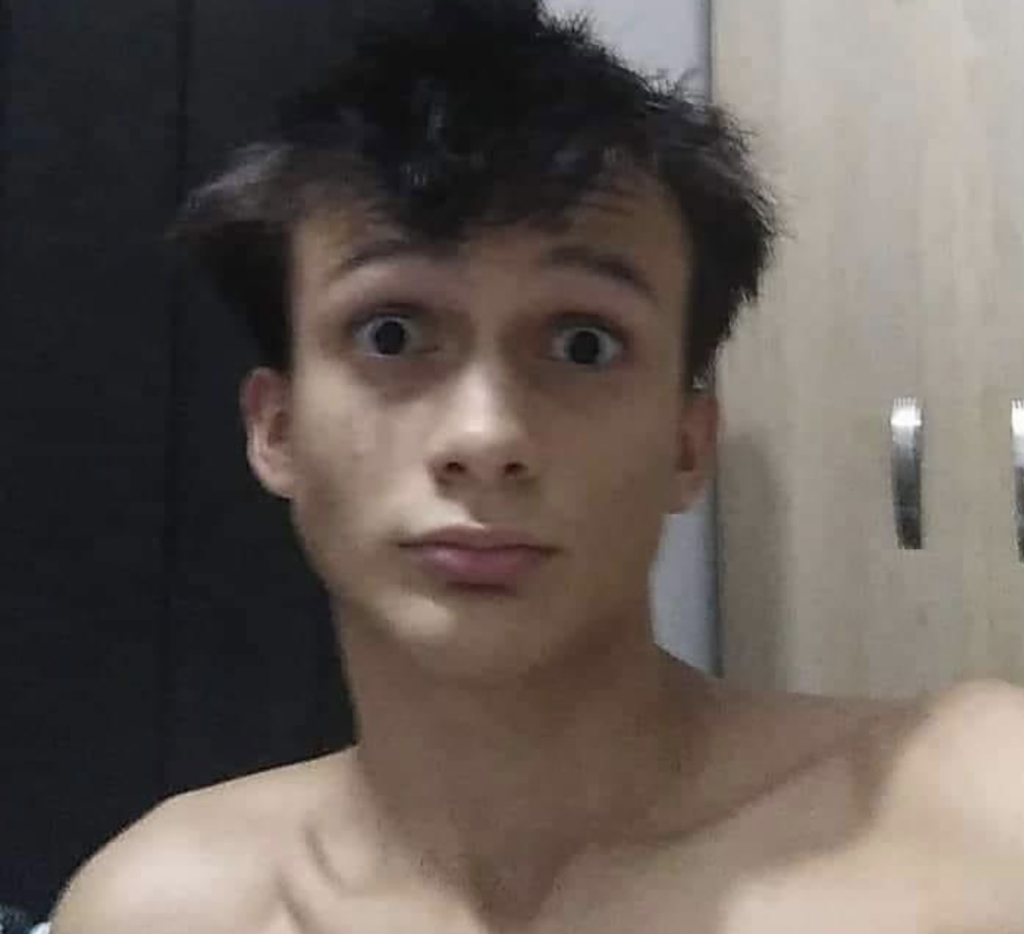 C311E592 5768 4C7B B0A6 775749AC9BA7