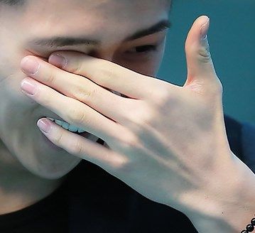 21e4f7728506971d61b19596039ca0dc  hands sehun
