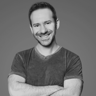 9076909A 6624 4841 8B8E 81FBD28E92A9