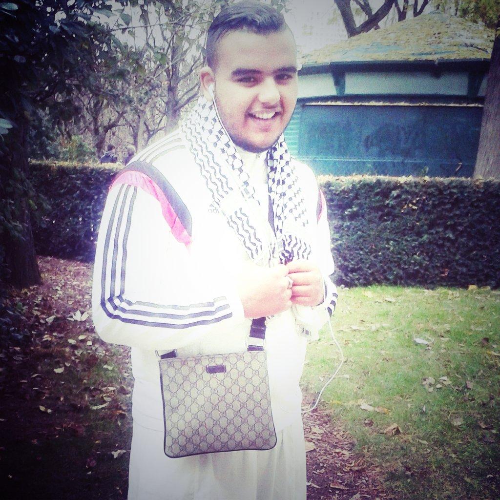 B3o7BYYIIAEkBOW