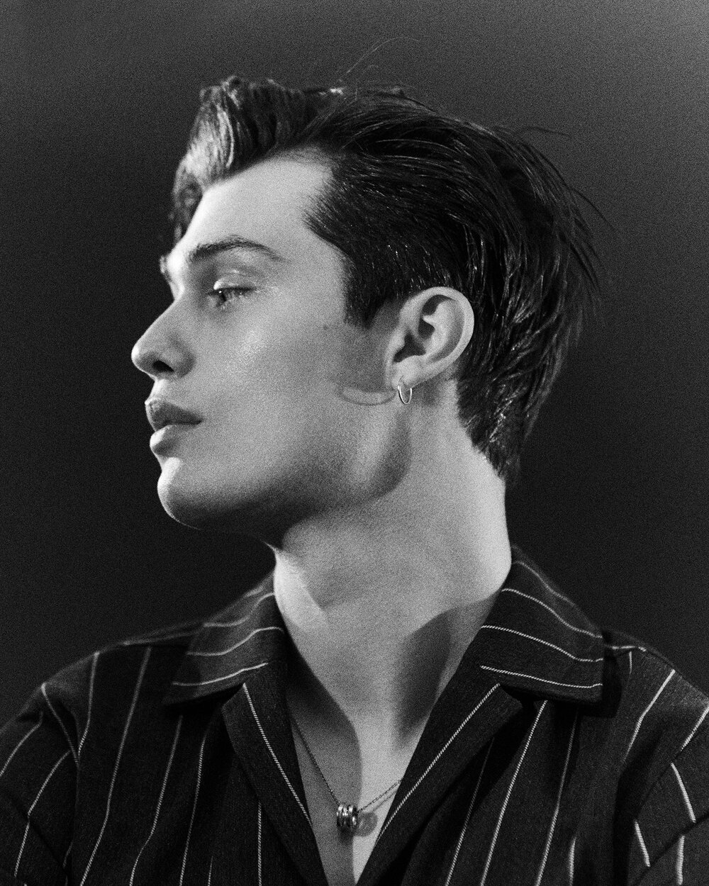 Resize6 175 FlauntMagazine InTheGardenIssue web flauntcom ACTOR NicholasGalitzinecopy