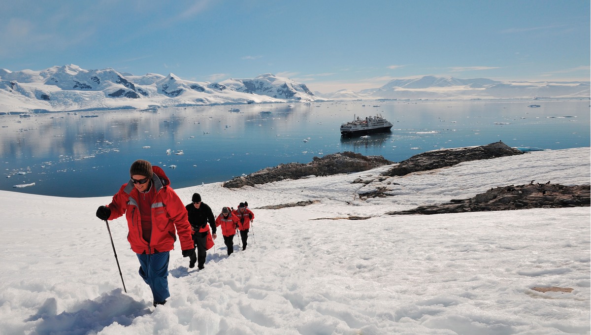 41832 why try expedition cruise silver explorer antarctica