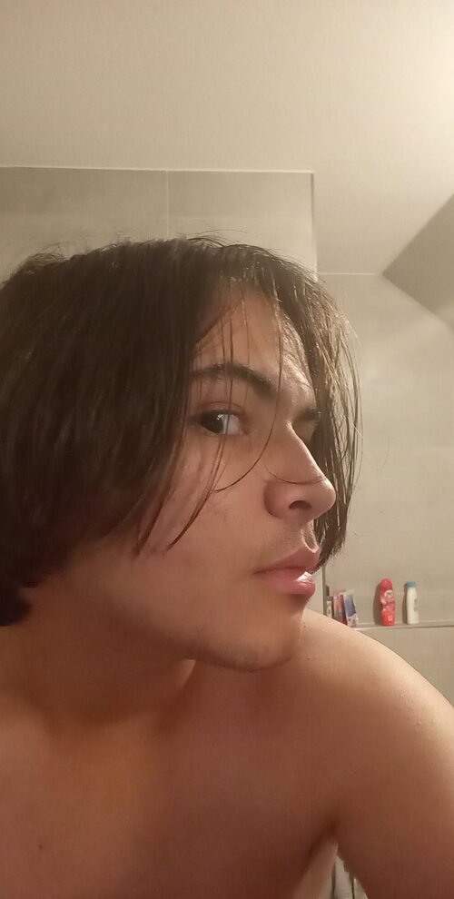 Snapchat-1001950045.jpg