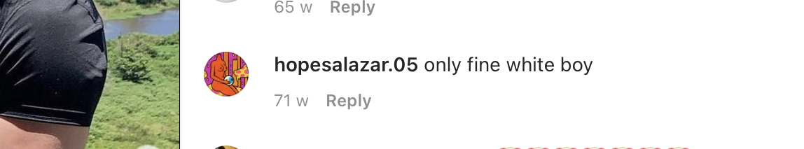 858403A6 FD5D 4251 BB5A B5470EBC6672