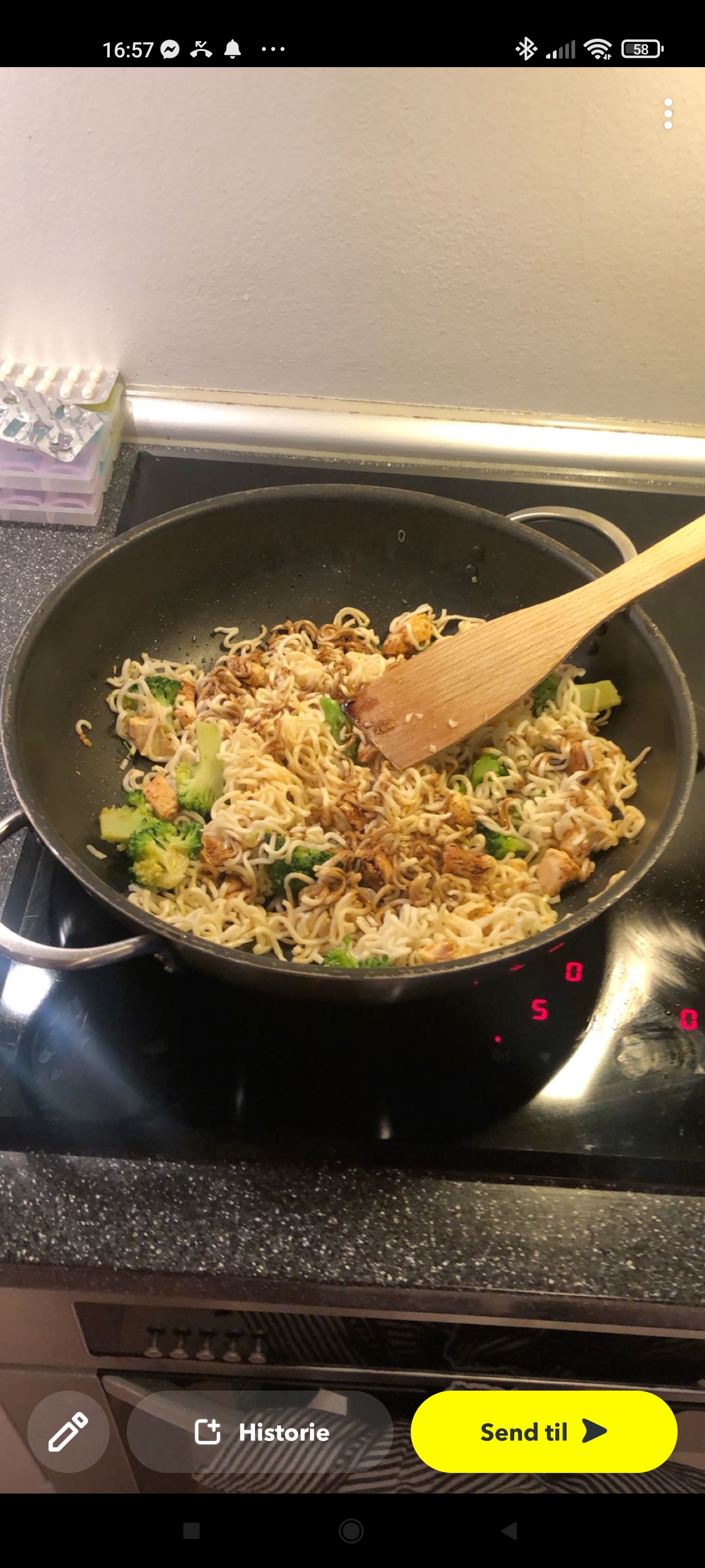 Screenshot 2022 11 04 16 57 25 498 comsnapchatandroid