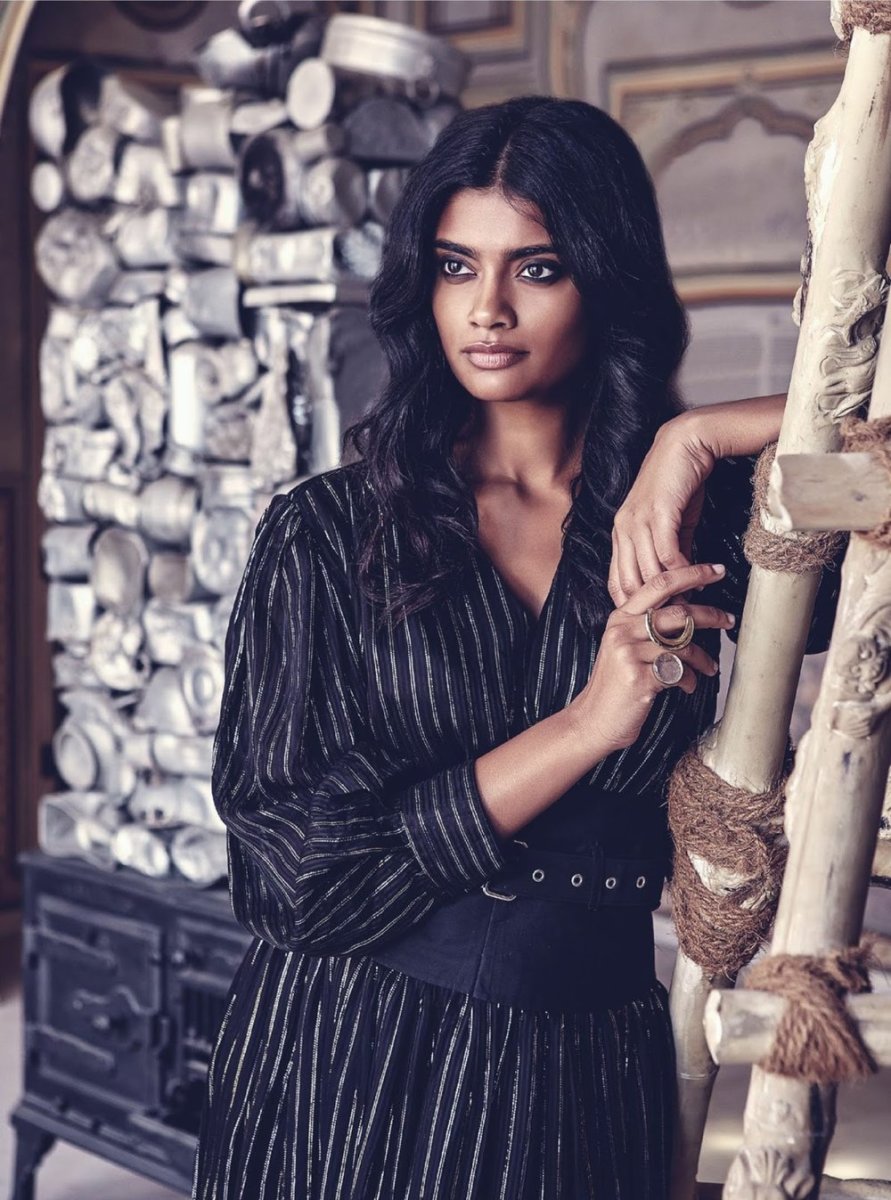 8 famous female models of india