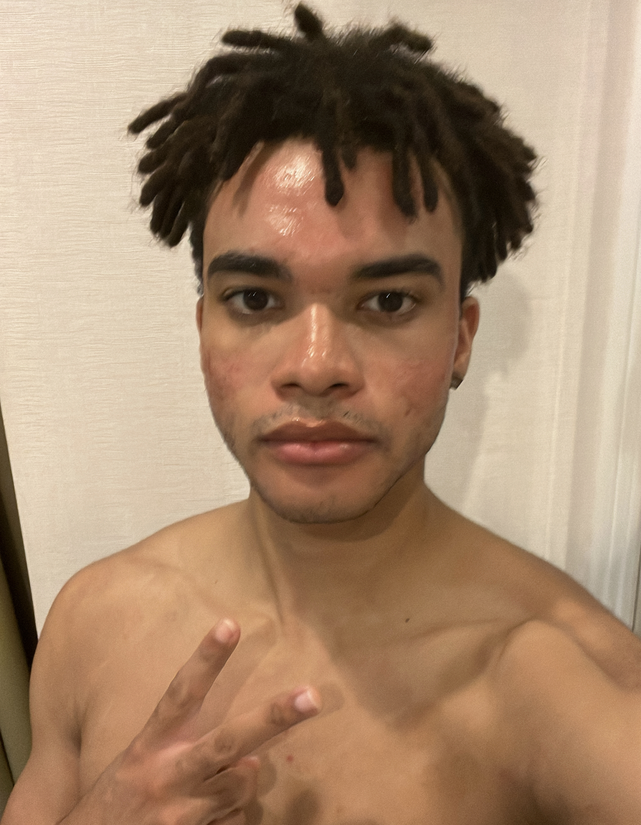 C9B0B949 D505 4662 A646 14483EB7DCCB