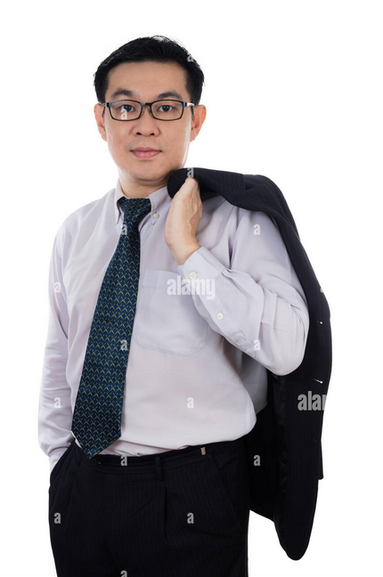 Screenshot 2022 11 15 at 01 32 35 Smiling Asian Chinese man wearing suit posing with confident