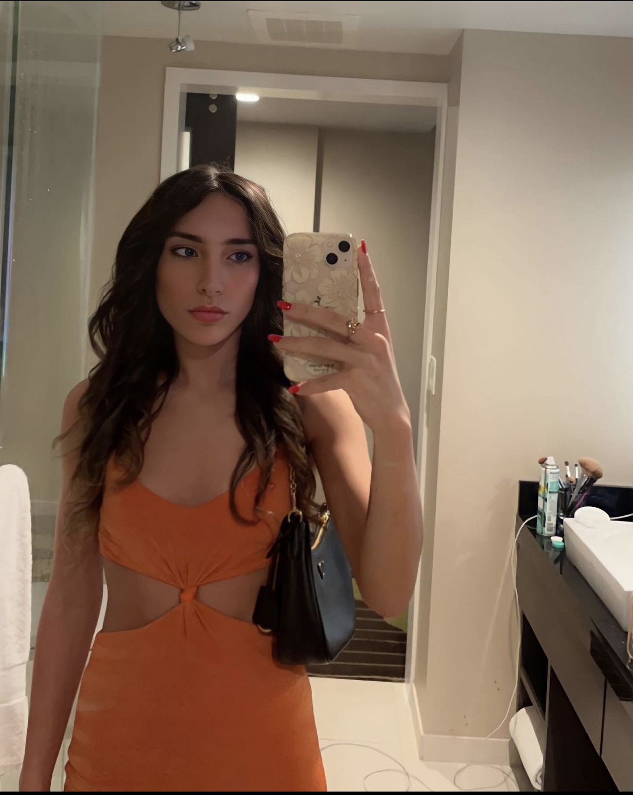 72F3B375 9179 4DBA 9194 7AE82900611C