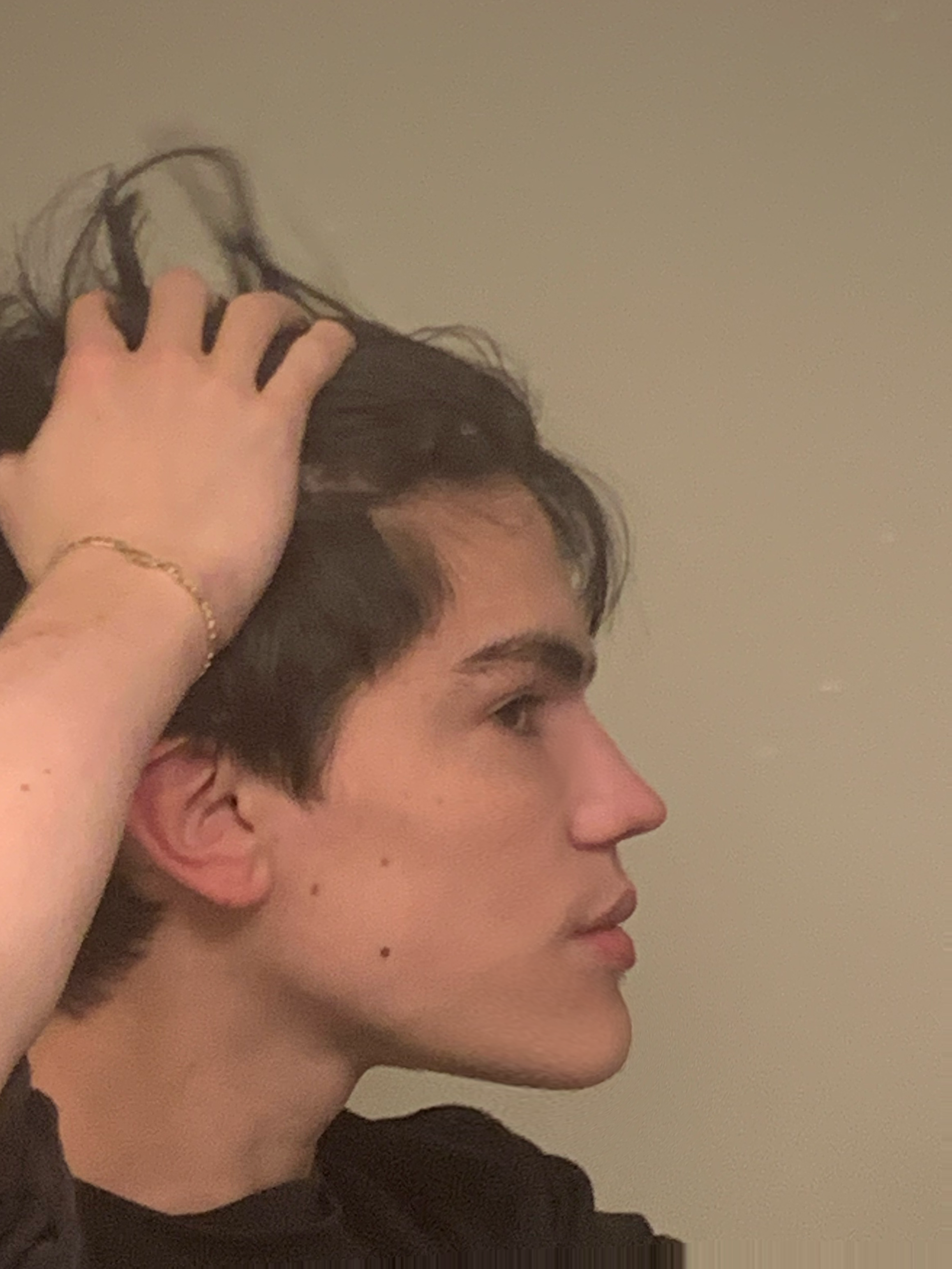 19EF6967 B700 4A13 B3C7 102195AD020D