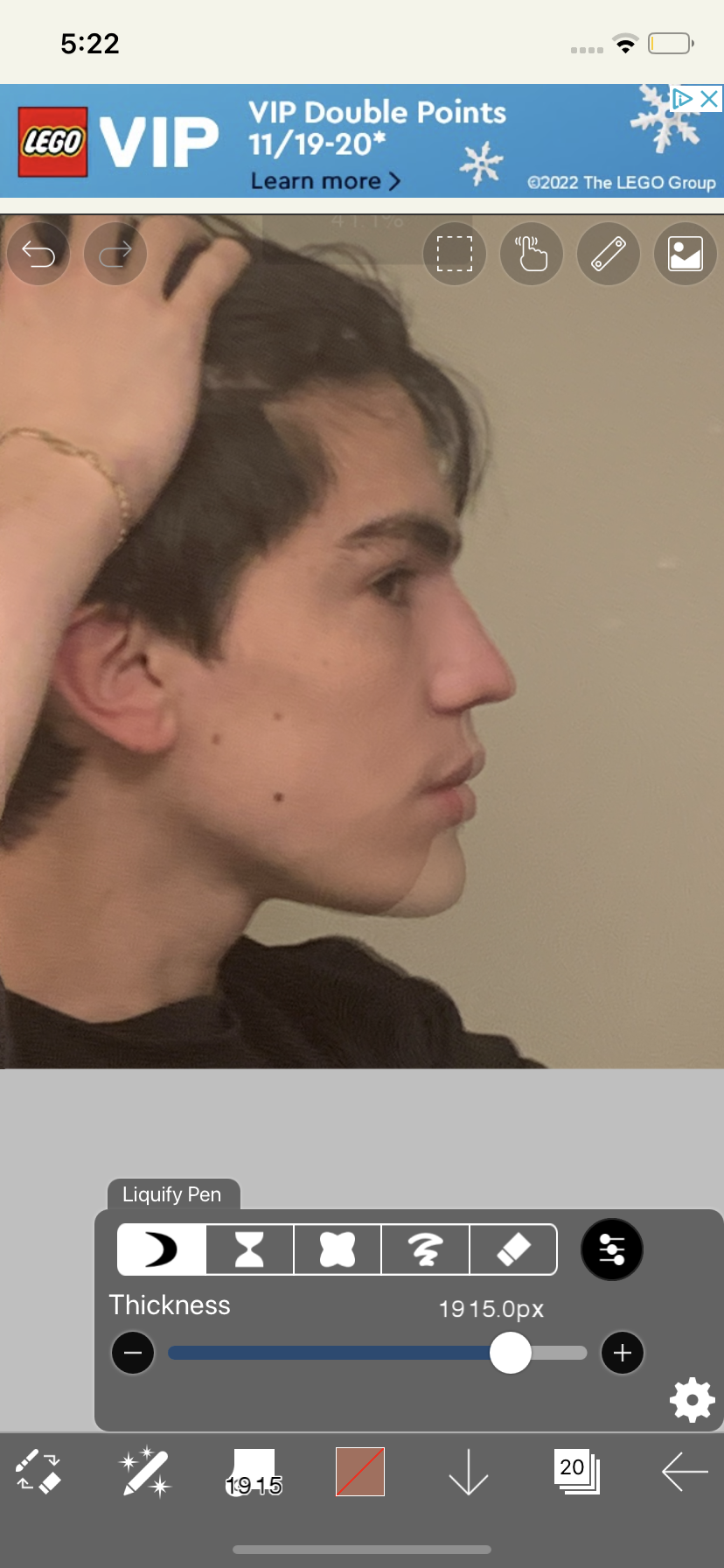 25254617 5EF3 48AD AF61 8AB802F856AC