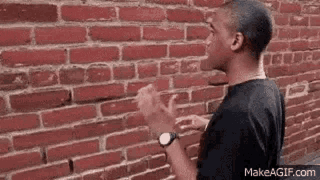 Talk to wall talking