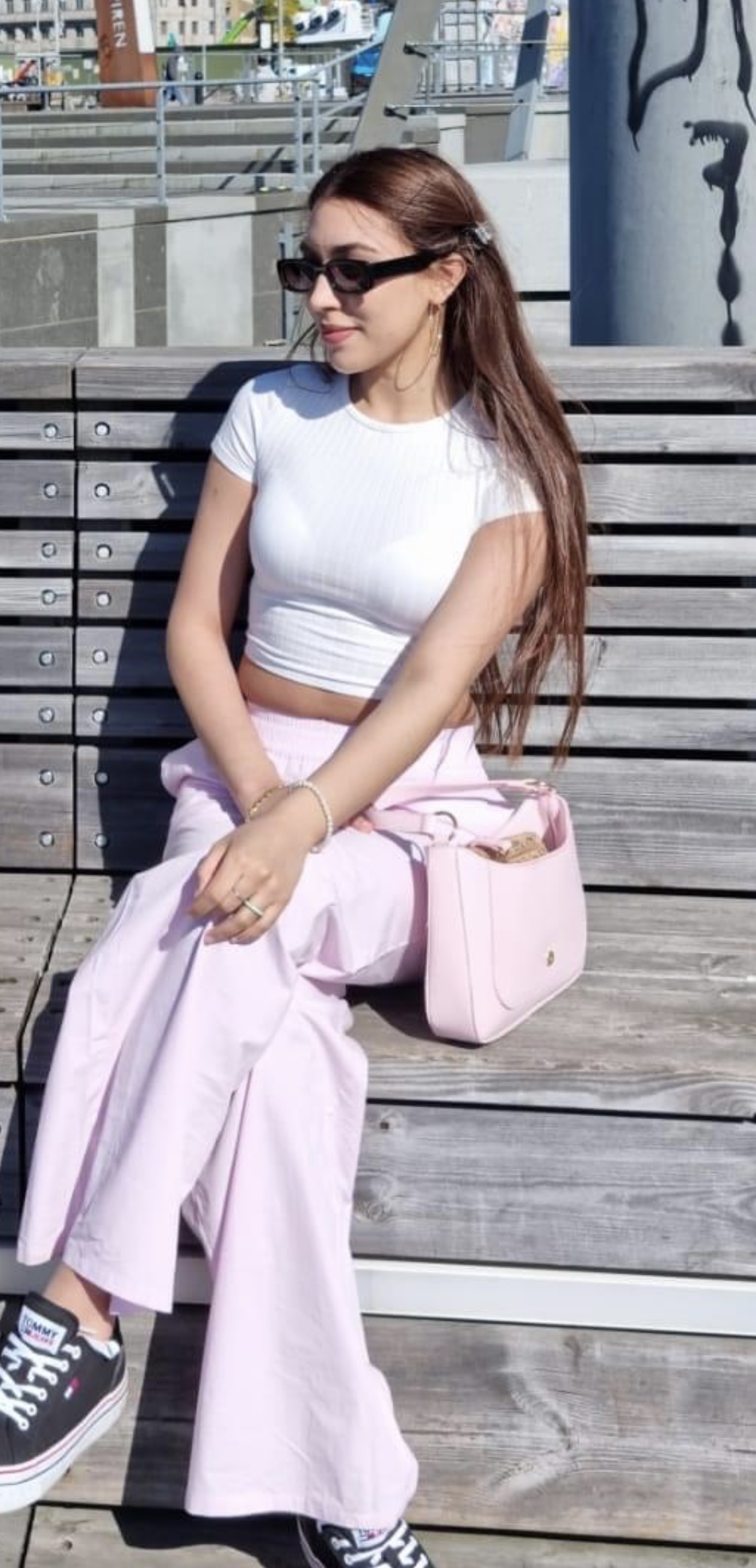 475B9C6C E03E 4052 8F78 092CAA3B3D71