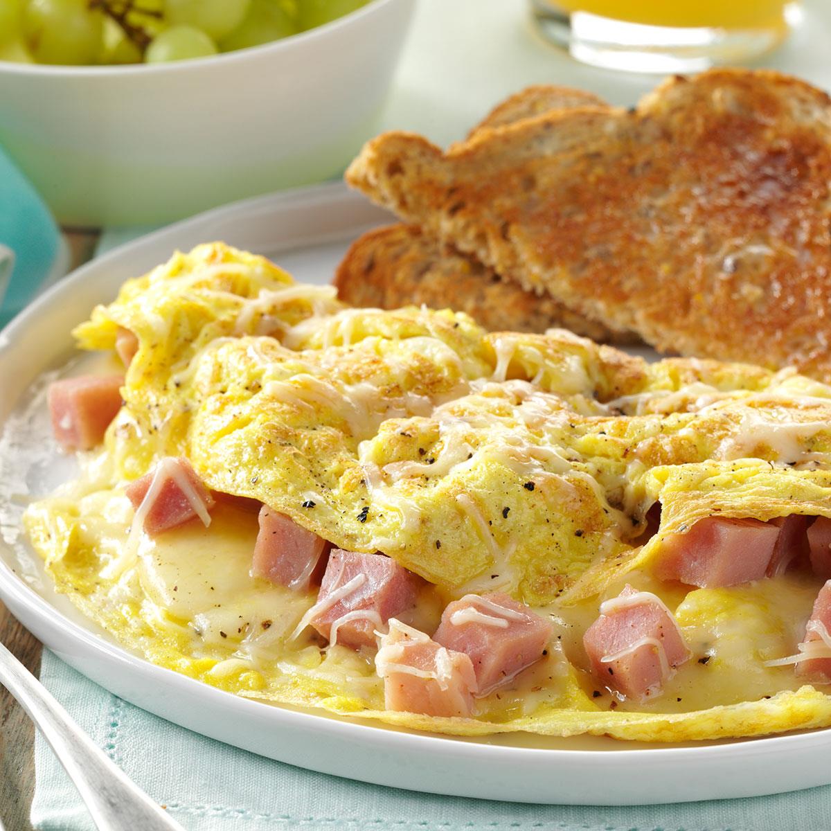 Ham and Swiss Omelet exps90569 Webcard1306 07 2bC RMS