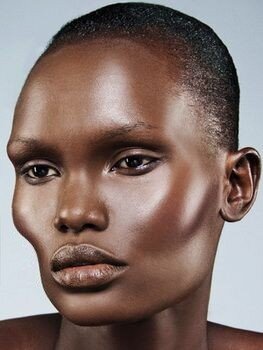 B212f05daf05604e4462053e121f7e57111