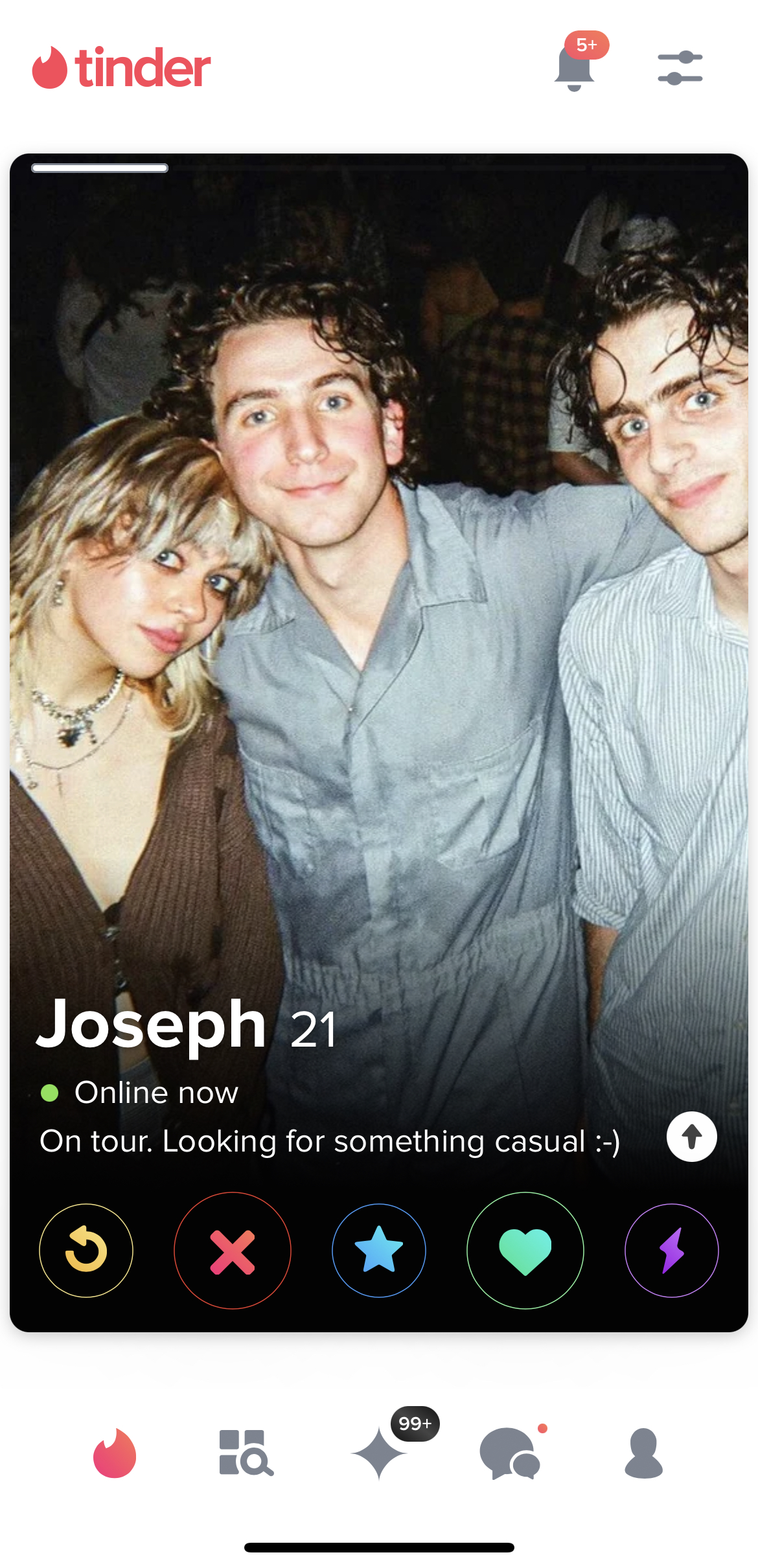 D6A82710 C518 49E2 BDA6 E43476E572DD