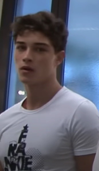 44BBF648 5A9D 4AAD AC75 28DE9E16FD79