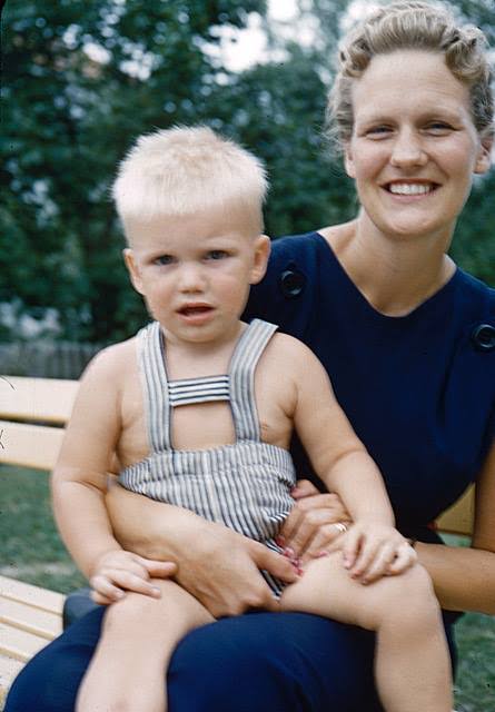 E234899E EDE9 4587 AE34 E0B115B3E7AC