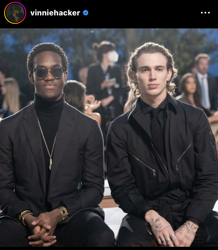 4E0E7BEB BD3F 4BAA 87CC 45FD095003C9