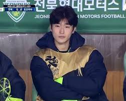 8086F211 5323 43AD 8D75 52C48F111BF8