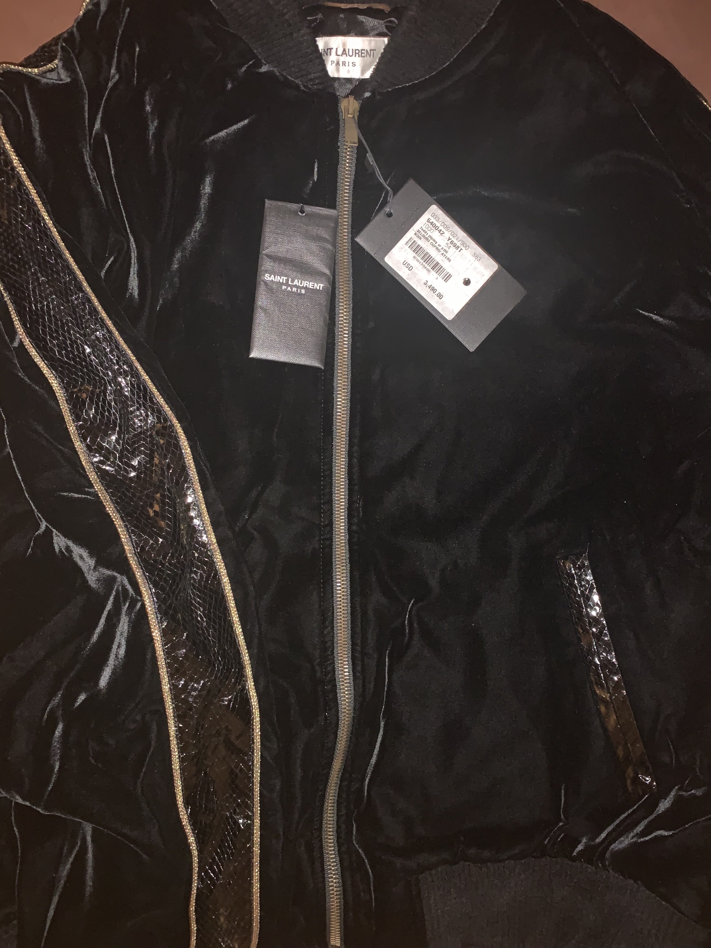 AA6E0AB7 9386 4476 B3BB 425BAC875136