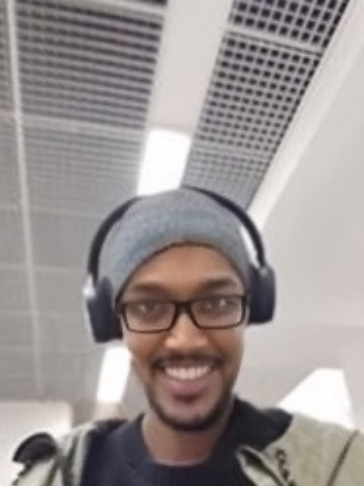 480CF473 F0DE 4D8E 8AB1 61DB9663D34E